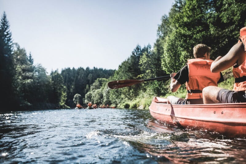 Kayak fahren im Fitnessurlaub im Bayerischen Wald