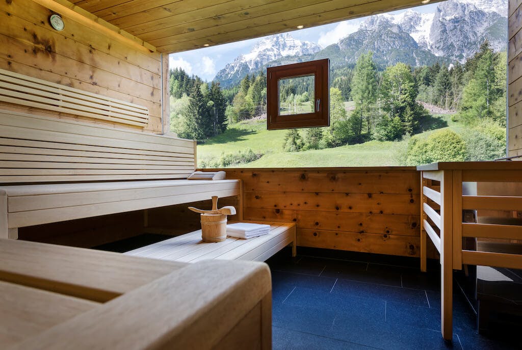 Blick aus Sauna im Hotel Mama Thresl in Österreich