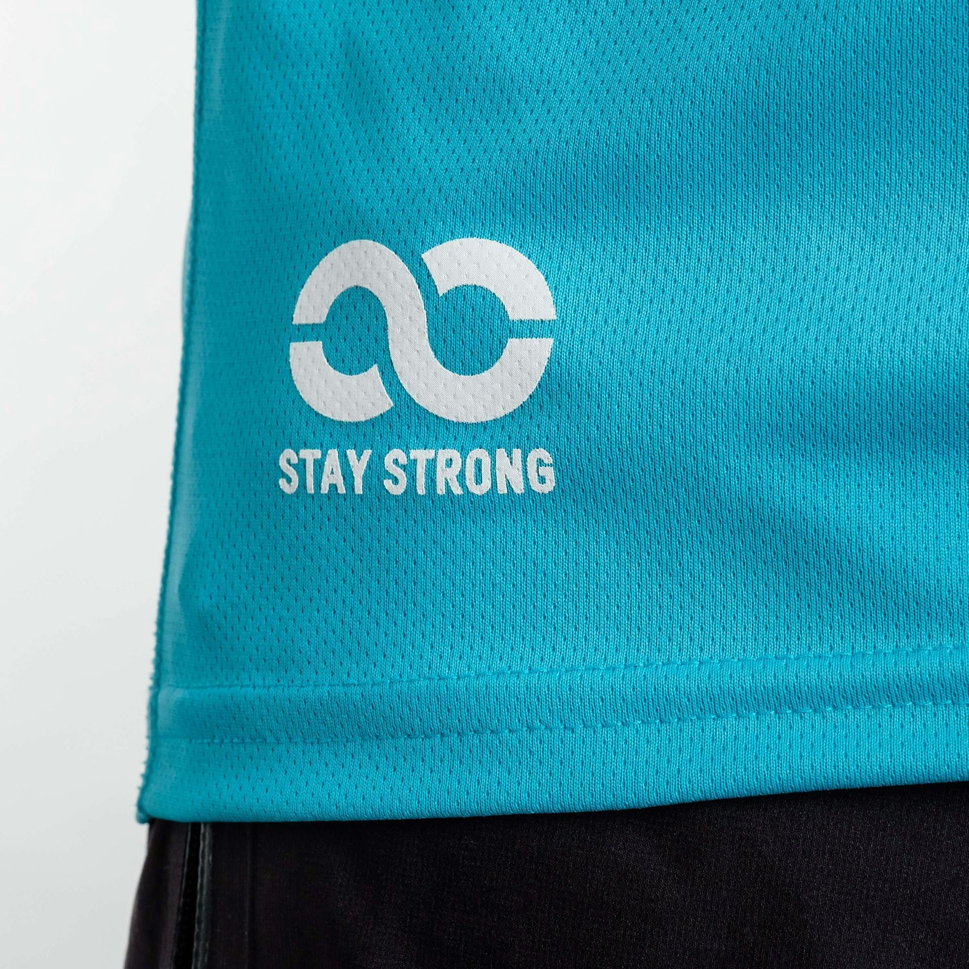 Adidas Trainingsshirts Herren Stay Strong Logo
