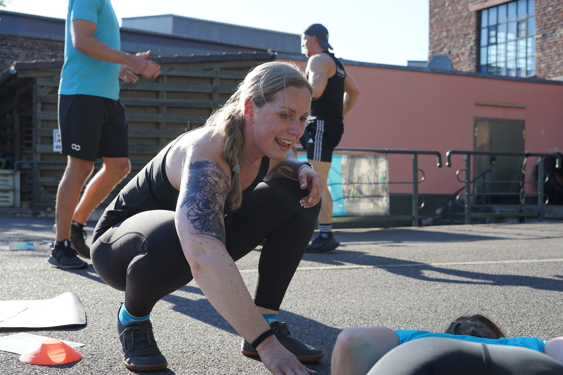 Trainerin Nadine coacht