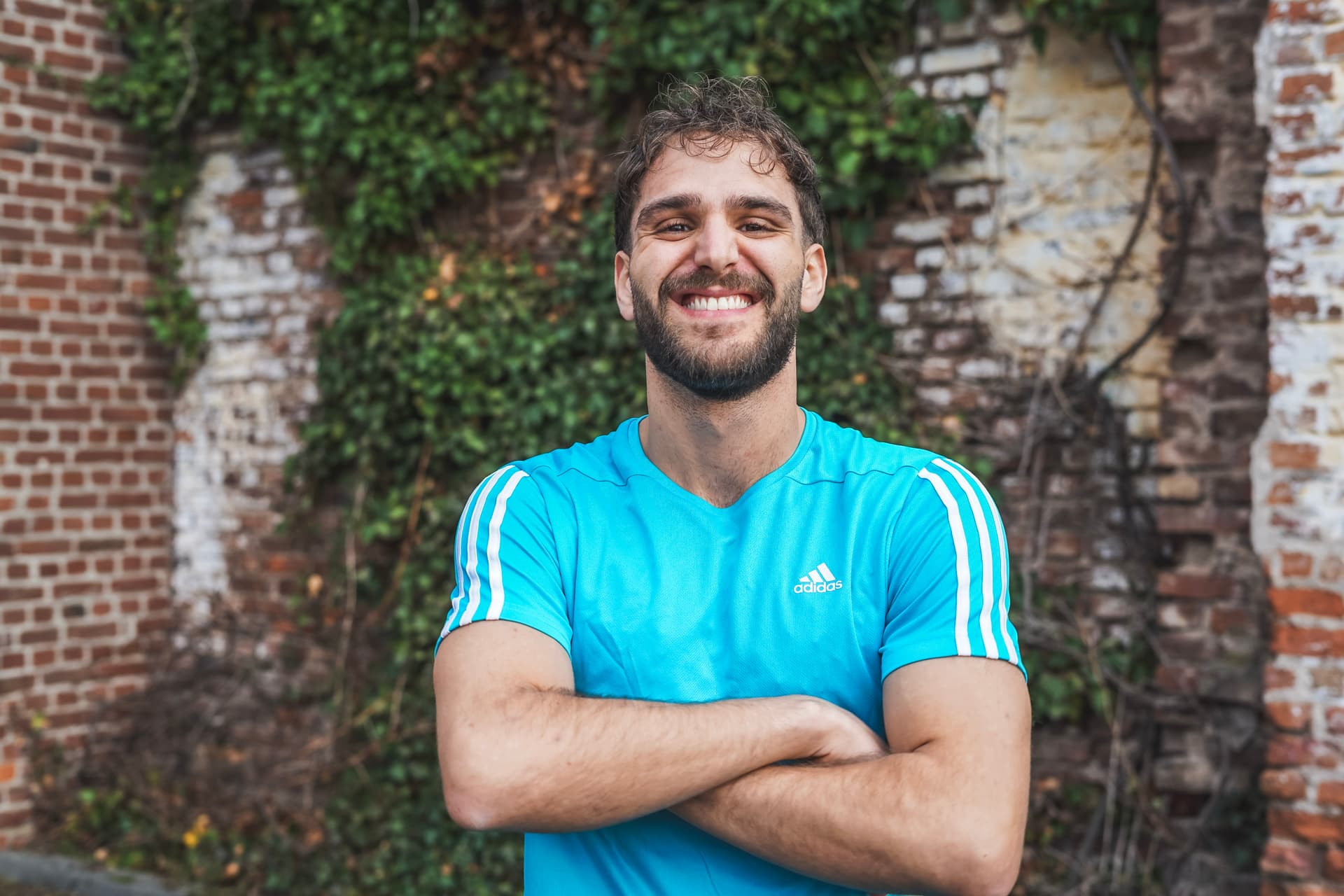 Personal Trainer Karim El Malla Hannover lacht Portrait