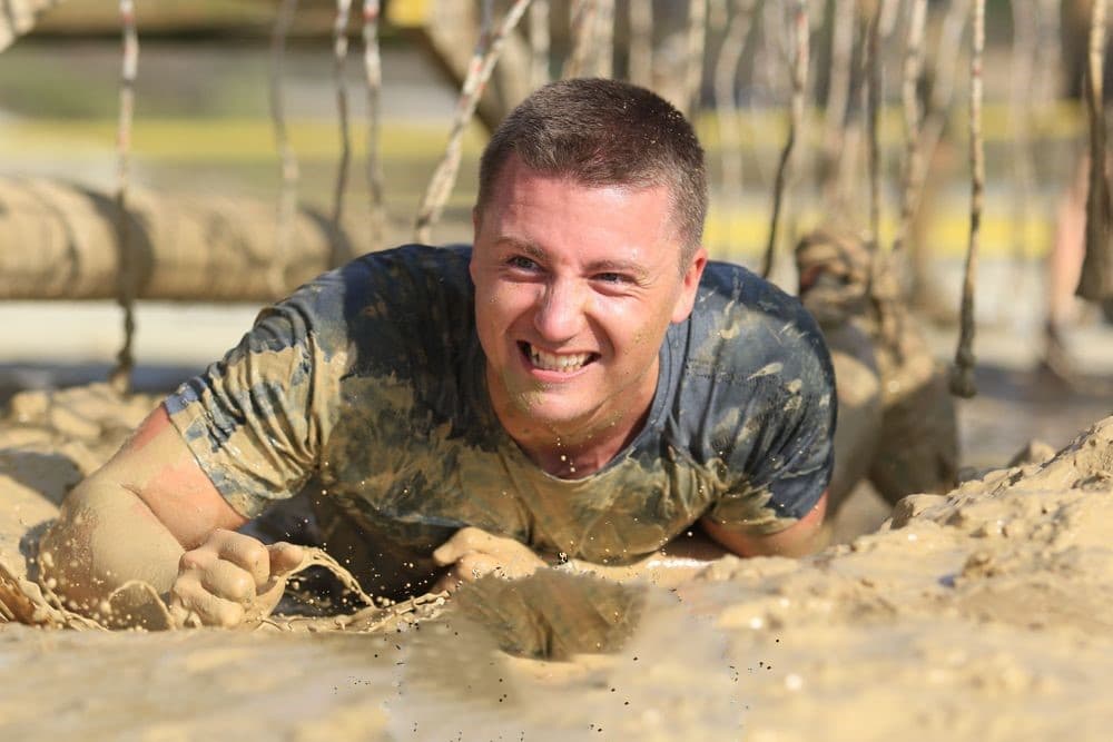 Personal Trainer Nils Flüthmann Köln im Schlamm