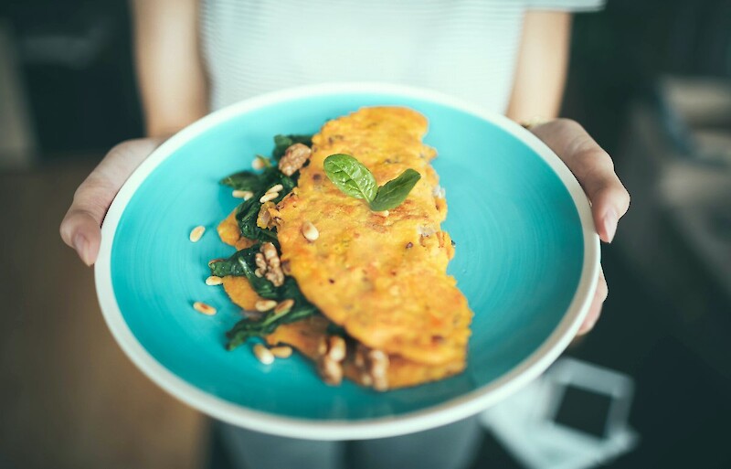 Ziegenkäse Omelett mit Rucola und Tomaten Rezept ganz einfach zum nachmachen